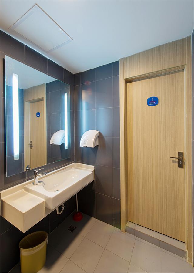 Hanting Hotel Shanghai Middle Ring Hunan Road מראה חיצוני תמונה